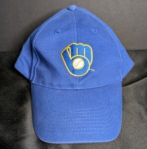 Milwaukee Brewers Blue Baseball Cap